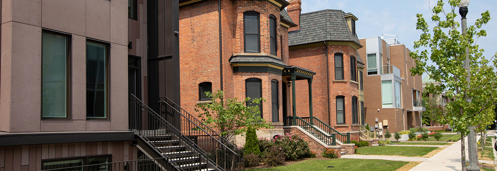 Two column section image